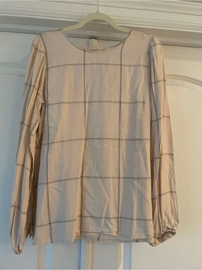 Women’s Cream Windowpane Long-Sleeve Blouse